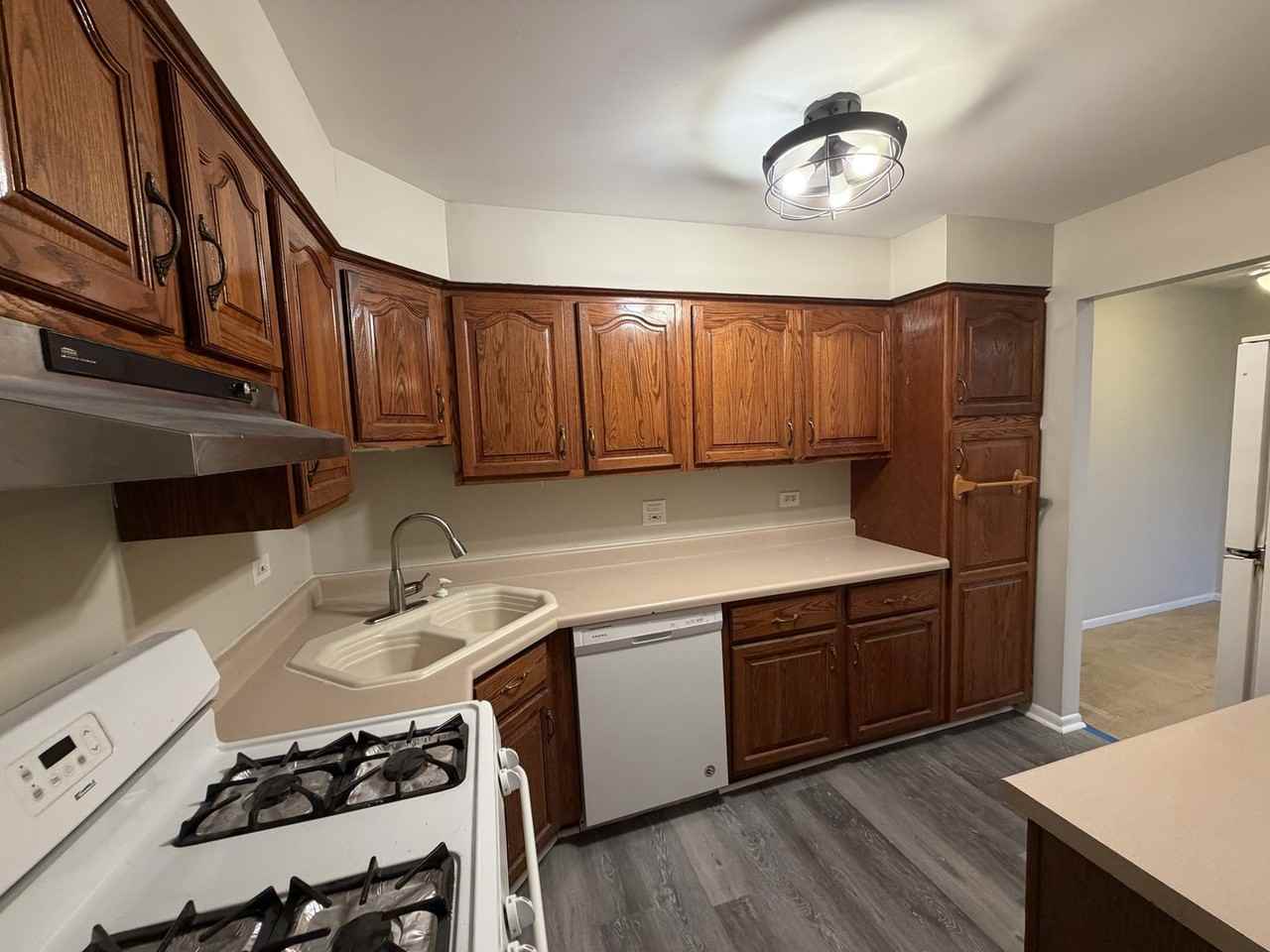 7333 Grand Ave ##102 - Photo 4 of 11