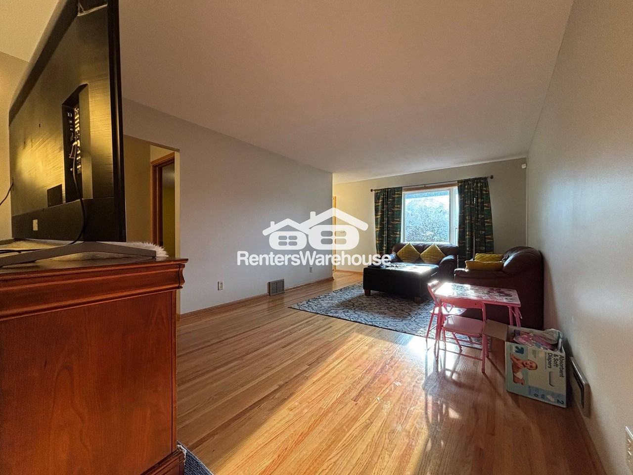 9331 Portland Ave S - Photo 7 of 19