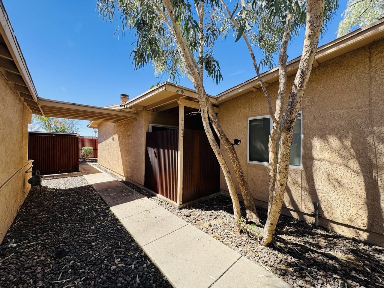 2643 N Alvernon Way #1 - Photo 2 of 41