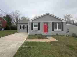 featured image of 3216 Holland Ln