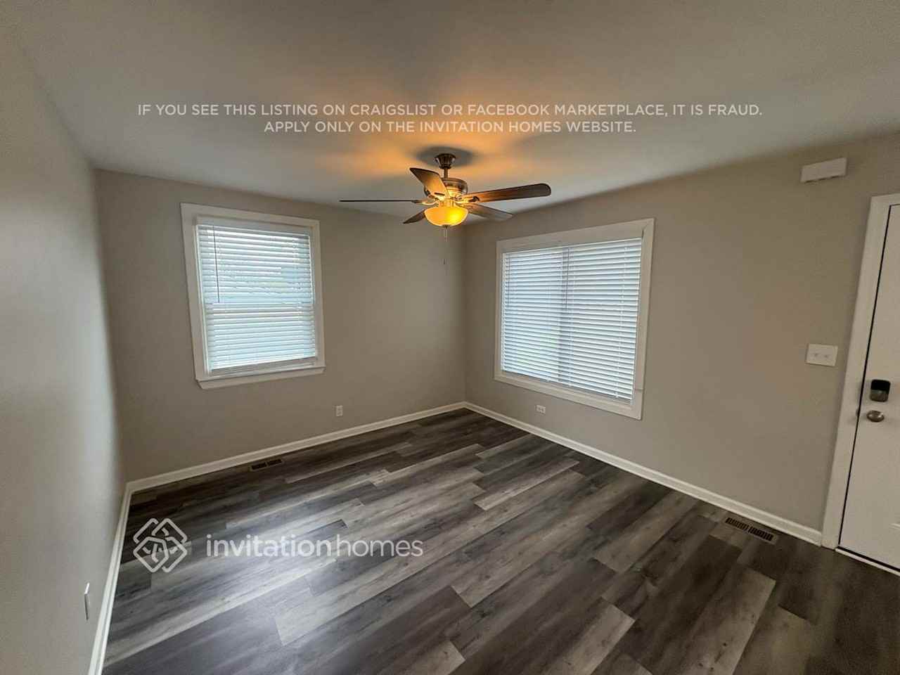 3216 Holland Ln - Photo 3 of 36