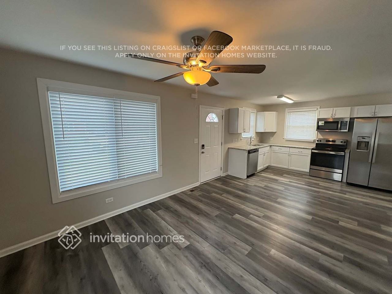 3216 Holland Ln - Photo 4 of 36