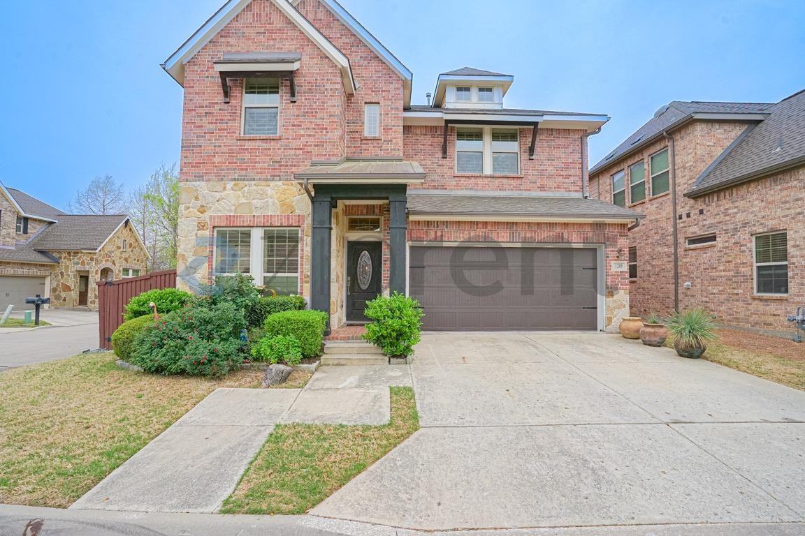 1209 Savoy Ln - Photo 2 of 19