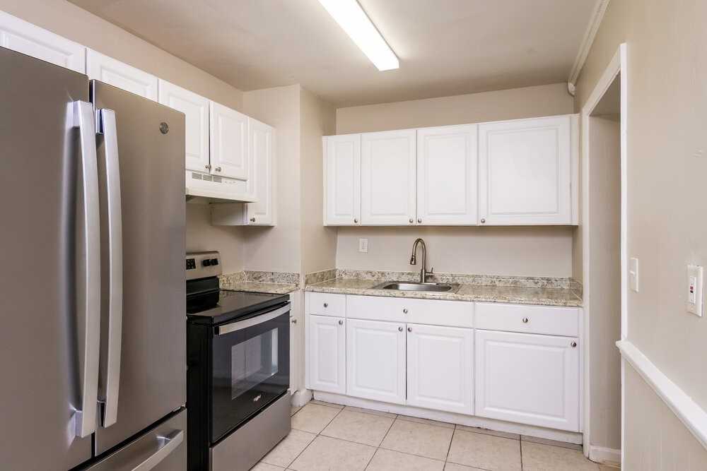 3880 Jackson Blvd - Photo 7 of 16