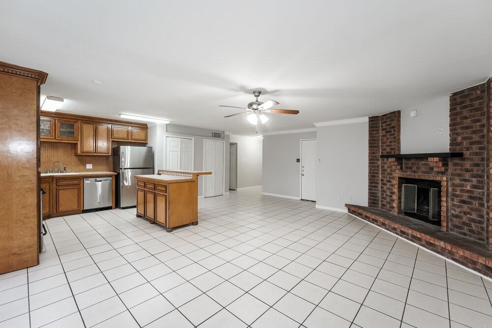 2839 Canary Ln - Photo 5 of 16