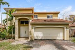 11257 Sw 244th Ter - Photo 1 of 1