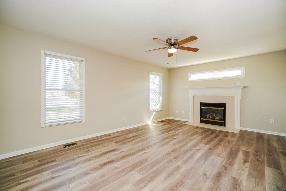 7868 Edgewater Dr - Photo 6 of 18