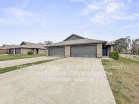 949 N Midwest Blvd - Photo 1 of 1