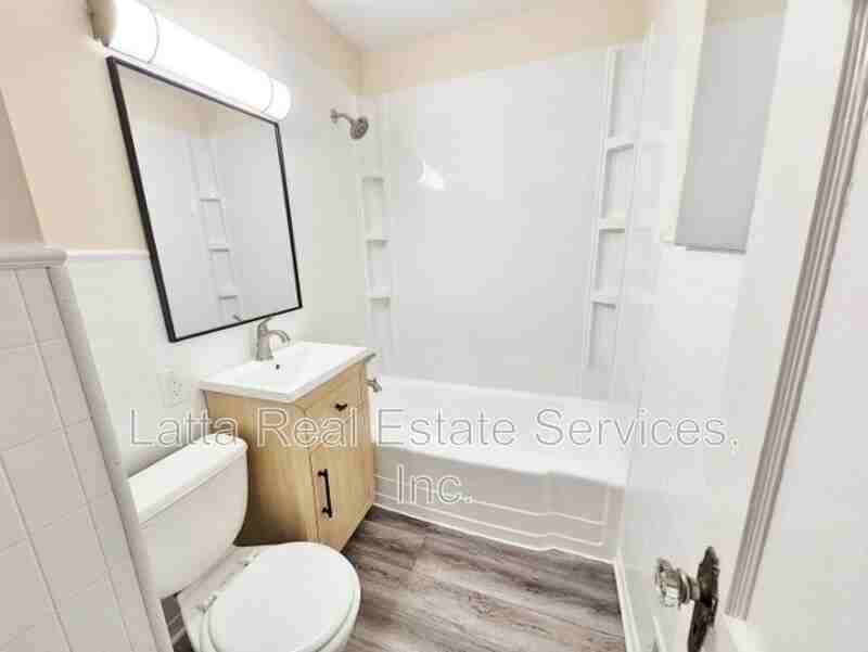 11329 E 39th Ter S - Photo 7 of 10