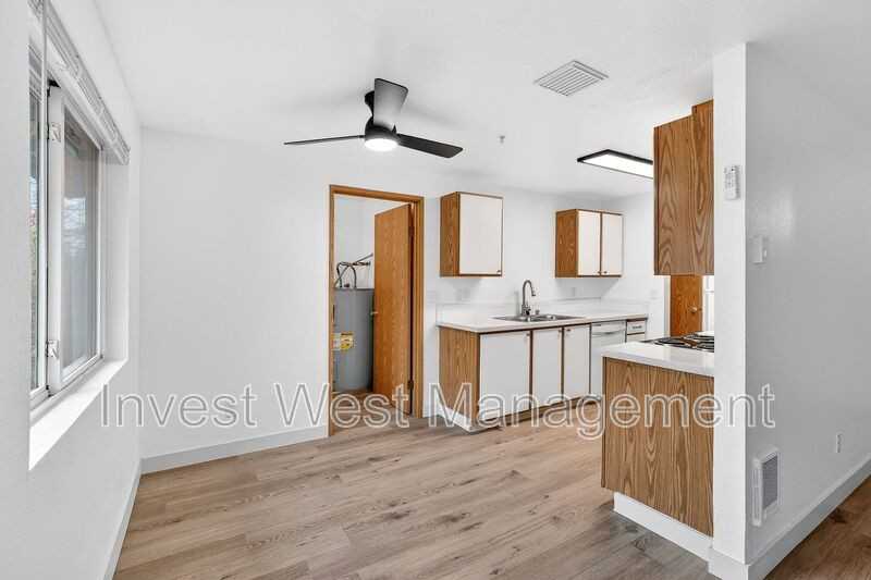 12514 Sestreet #D38 - Photo 4 of 32