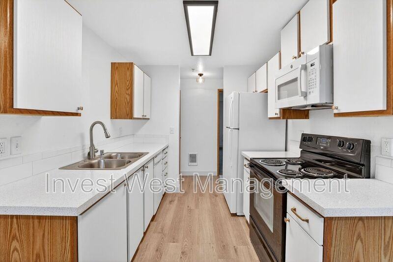 12514 Sestreet #D38 - Photo 5 of 32