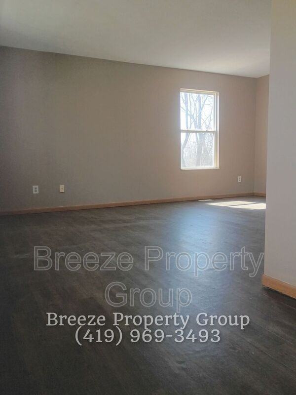 326 Wirt Blvd - Photo 3 of 10