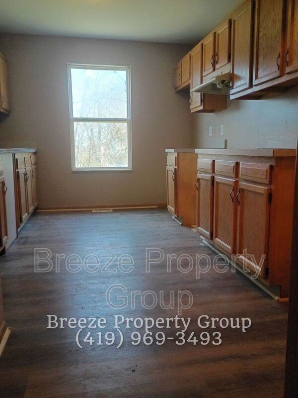 326 Wirt Blvd - Photo 4 of 10