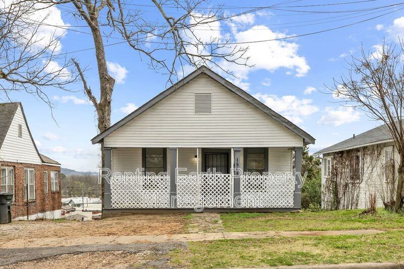 1563 Martin Ave - Photo 4 of 21