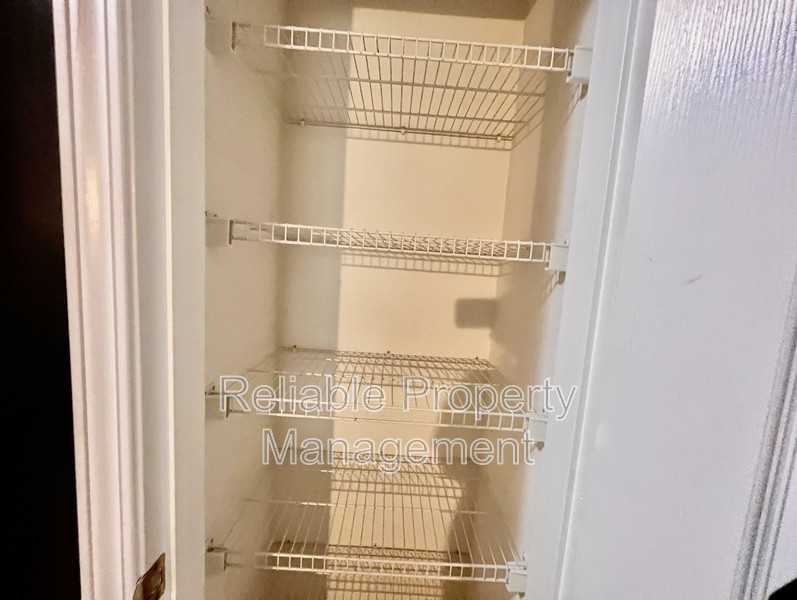 203 Sturbridge Dr - Photo 6 of 22