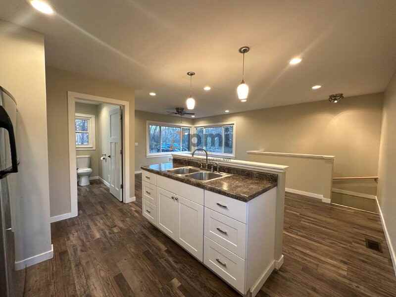 1506 Rumely St #B - Photo 7 of 20