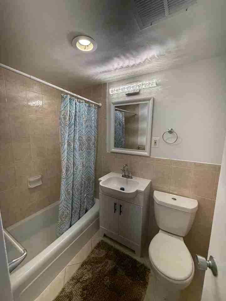 4600 Duke Street #1613 - Photo 5 of 40