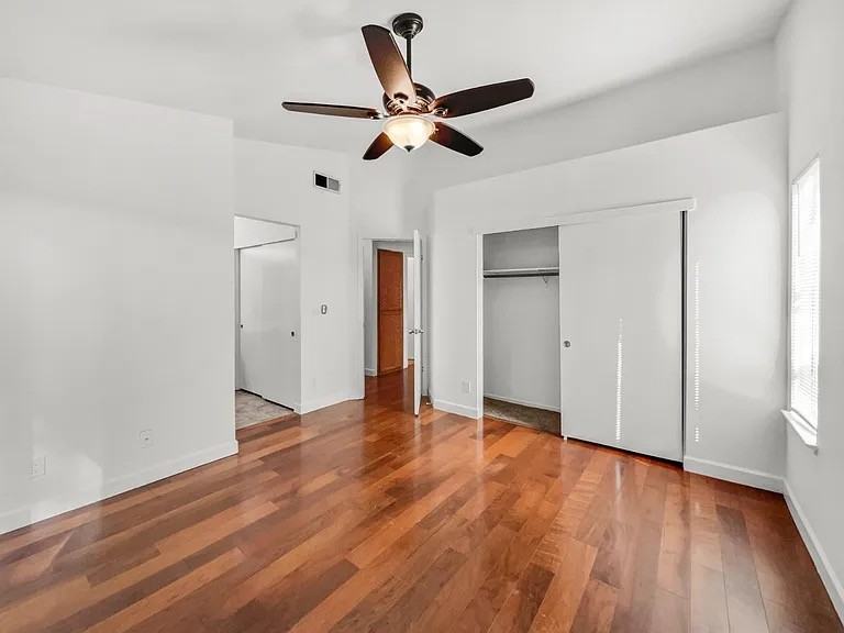 1041 Shenencock Way - Photo 7 of 20