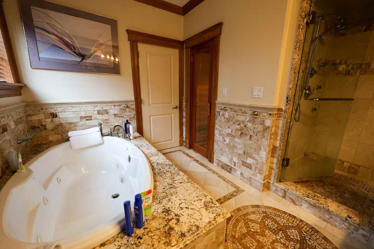 127 Nonantum St #2A - Photo 2 of 35