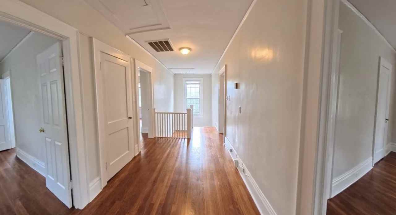 913 Dacian Ave #2026 - Photo 4 of 10