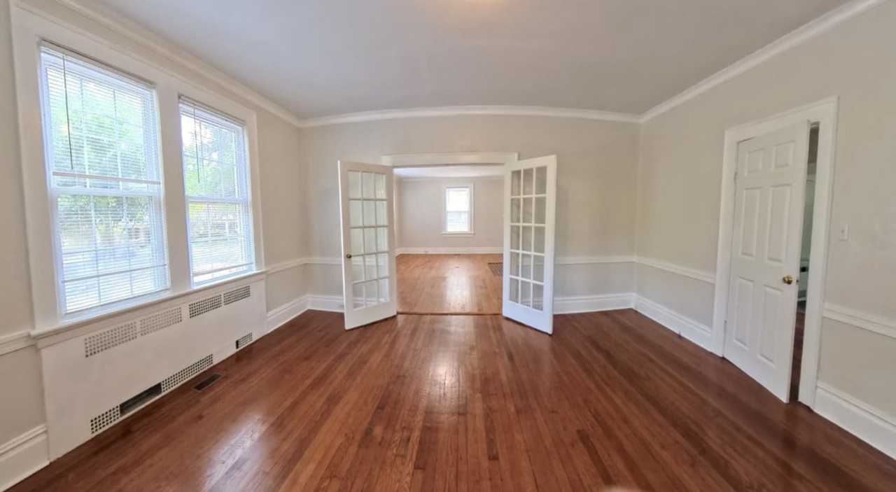 913 Dacian Ave #2026 - Photo 7 of 10