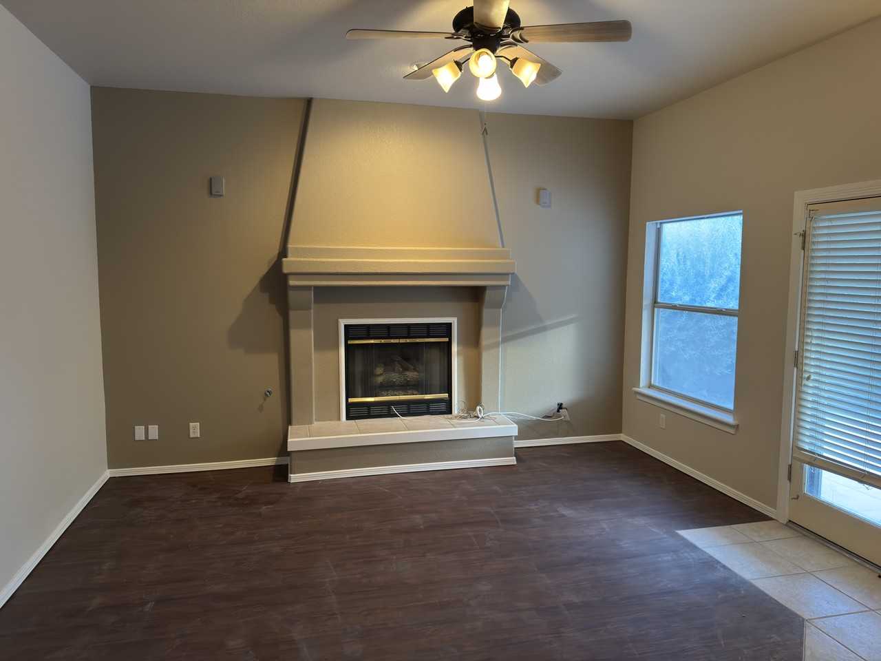 1029 Granite Trail Ct - Photo 3 of 6