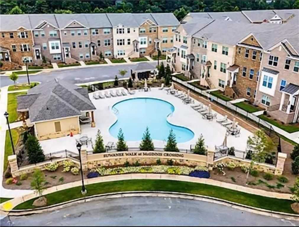 891 Sunset Park Dr - Photo 2 of 13