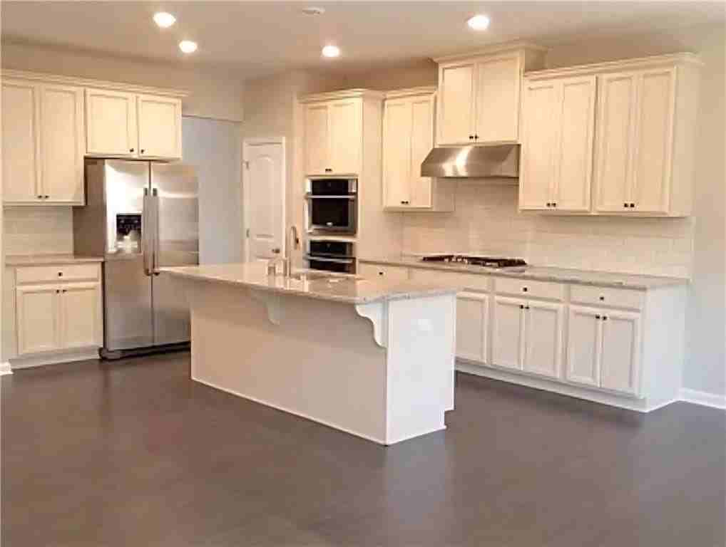 891 Sunset Park Dr - Photo 5 of 13