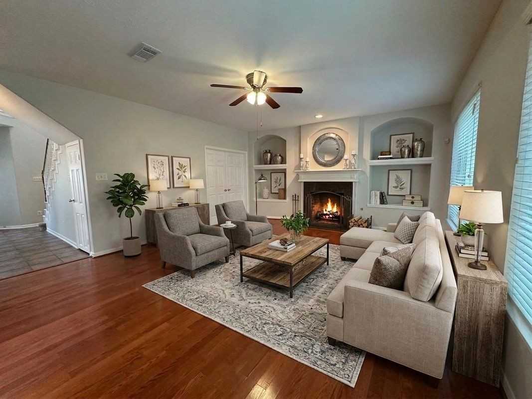 9210 Memorial Grove Dr - Photo 6 of 29