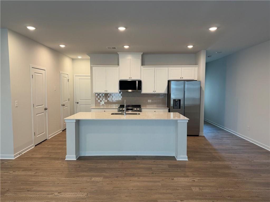 7353 Mulberry Trace Ln - Photo 4 of 20