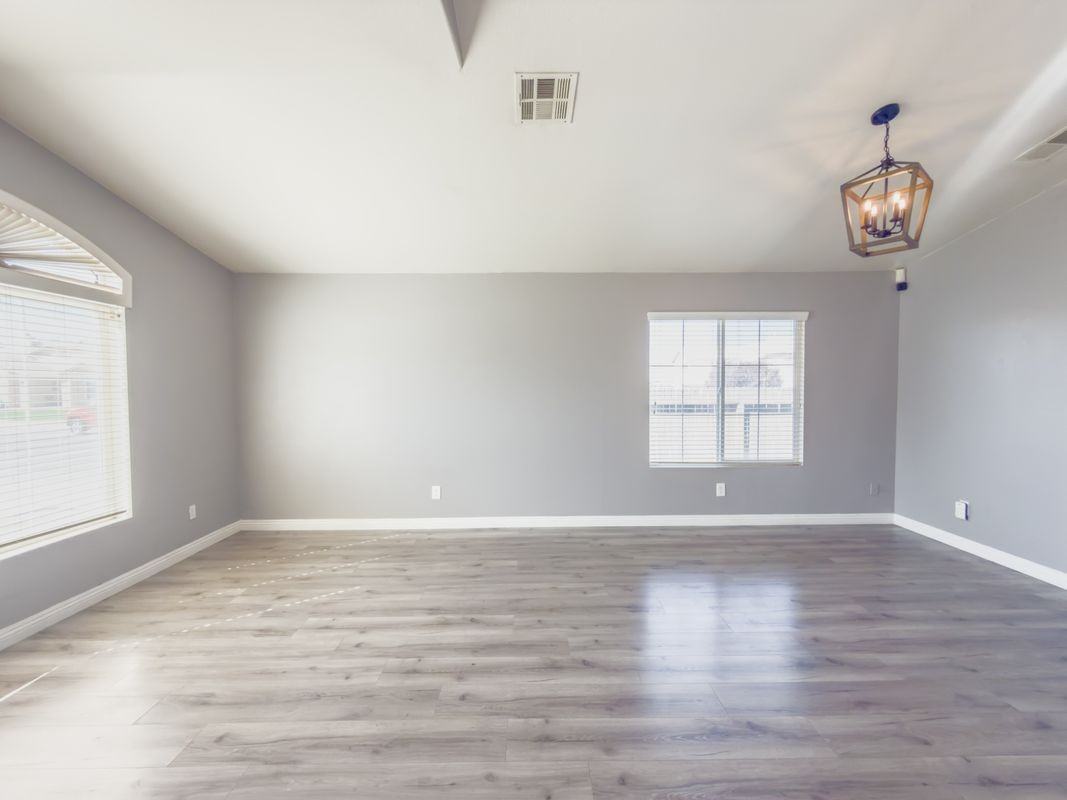 8959 Wedgewood Ct - Photo 3 of 29