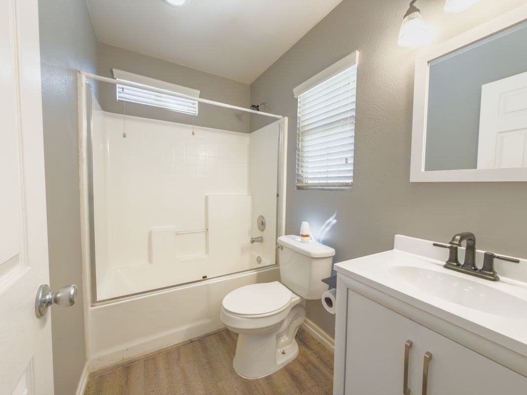 8959 Wedgewood Ct - Photo 5 of 29