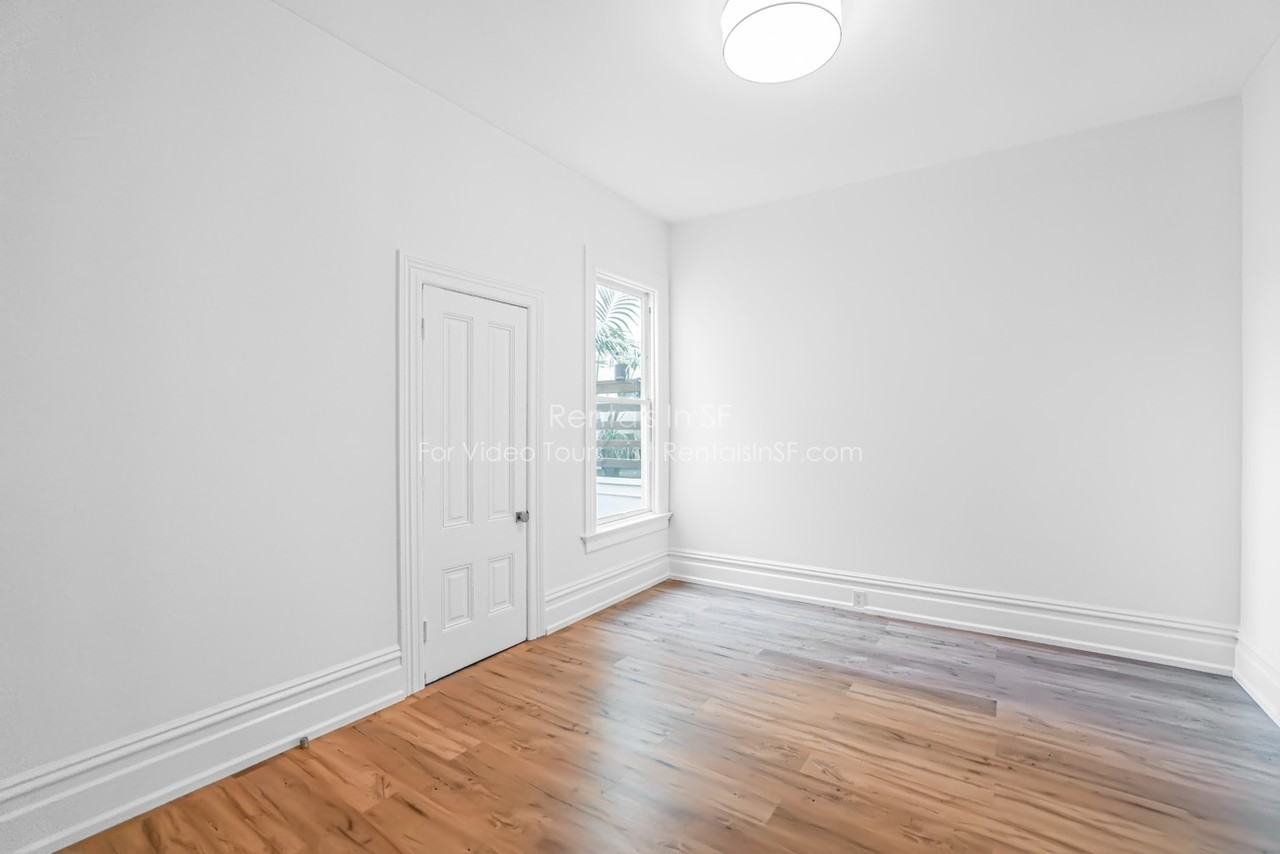 915 Dolores St - Photo 6 of 17