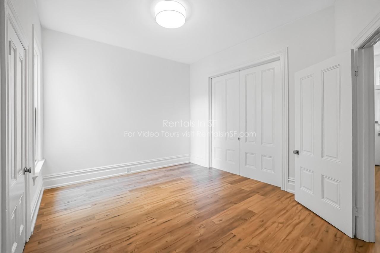 915 Dolores St - Photo 7 of 17