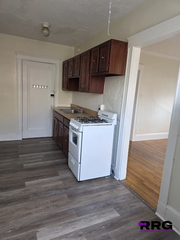 Fellsway W #16 - Photo 3 of 22