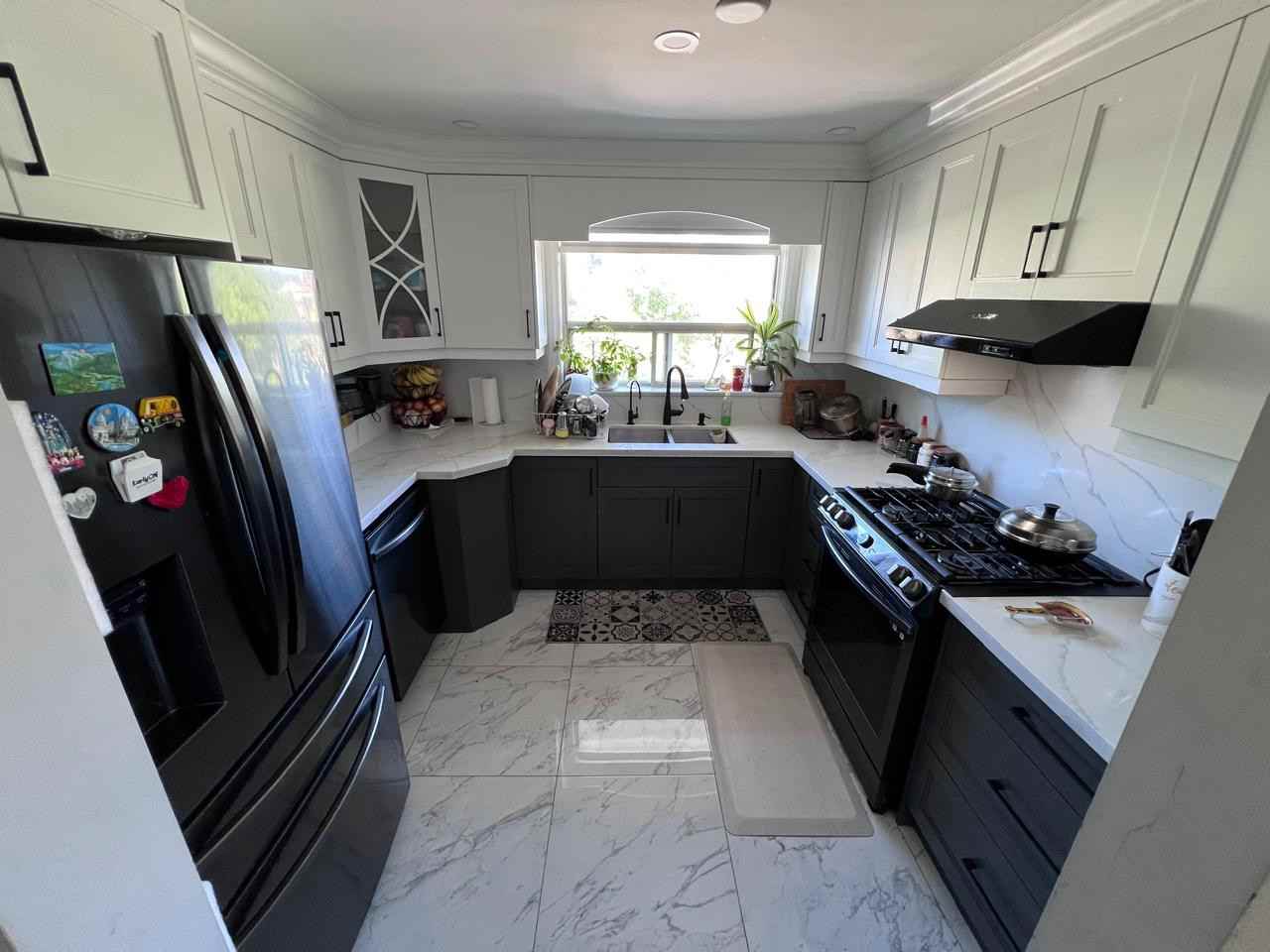 Beaupre Ave - Photo 6 of 18