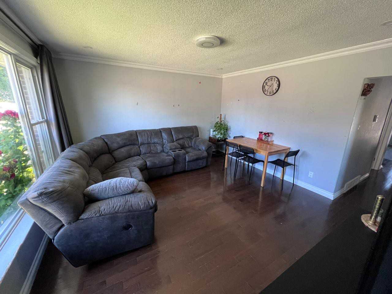 Beaupre Ave - Photo 4 of 18