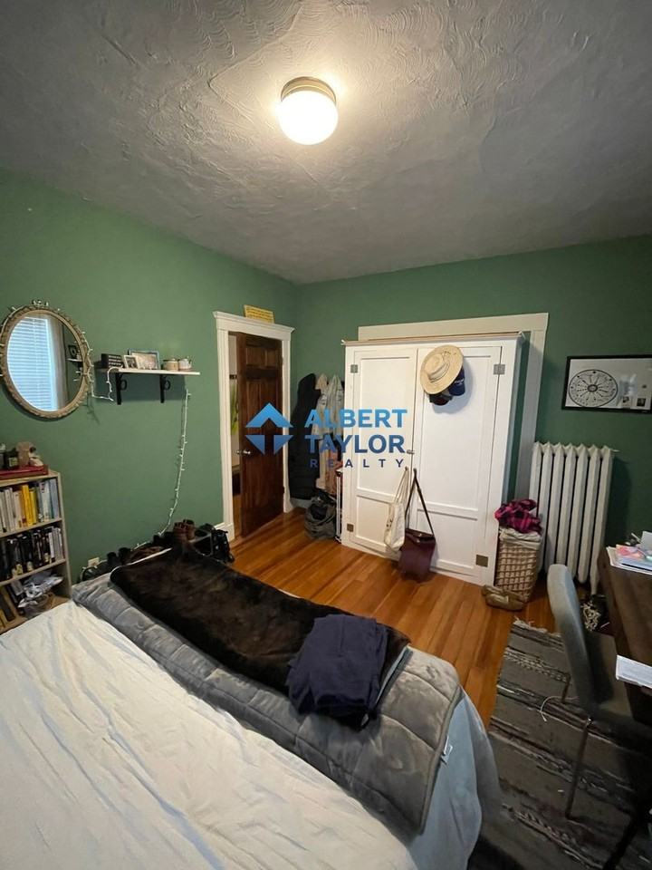 33 Peter Parley Rd #1 - Photo 7 of 10