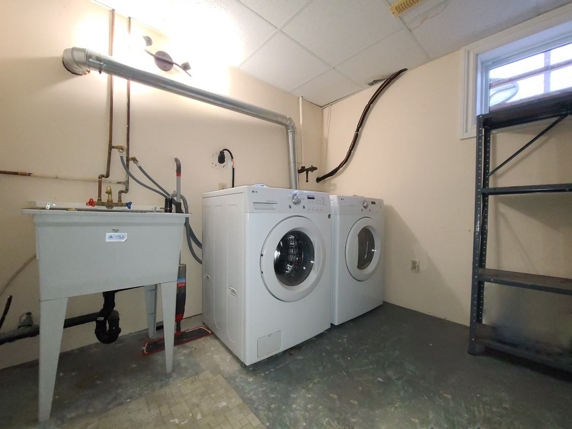 206 Alexander Road - Photo 7 of 10