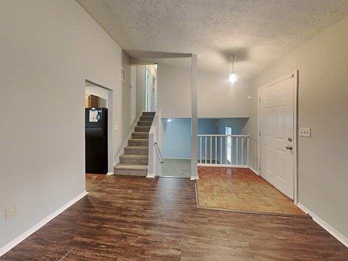 350 Kimberly Forest Ct - Photo 4 of 22