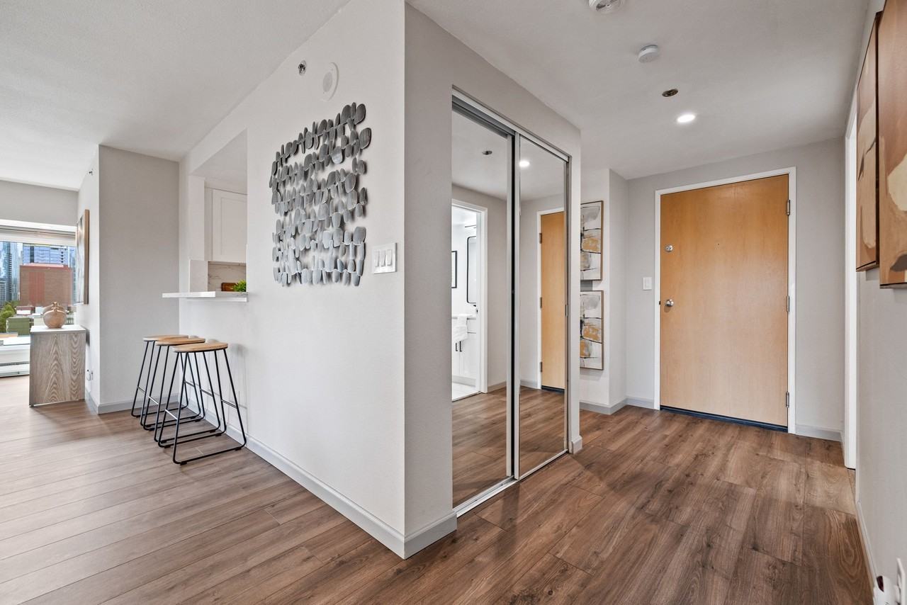 121 Vine Street #1406 - Photo 4 of 23