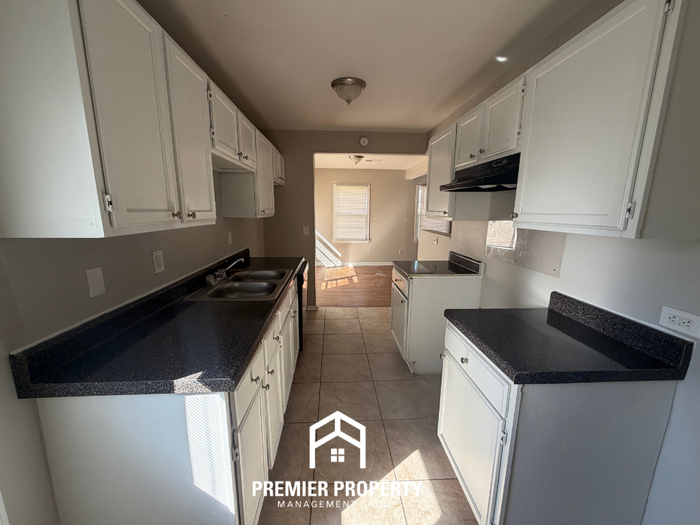 1329 S Perkins Rd - Photo 7 of 18