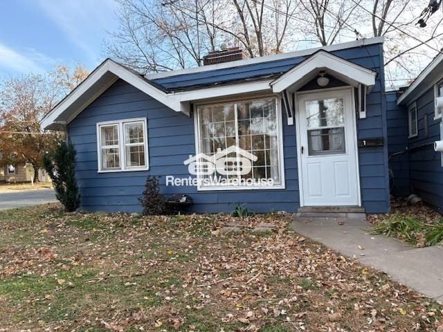 305 1st Ave S #1 - Photo 2 of 10