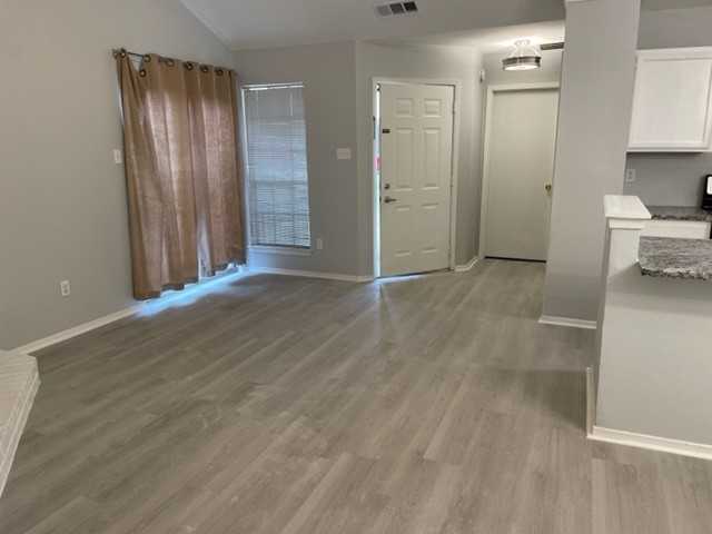 12200 Thompkins Dr #B - Photo 5 of 18