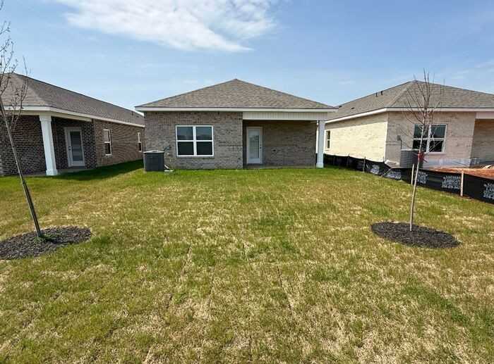 3240 Cool Springs Ave Sw - Photo 2 of 26