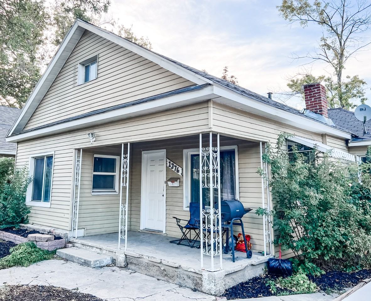 1376 W 600 S - Photo 7 of 15