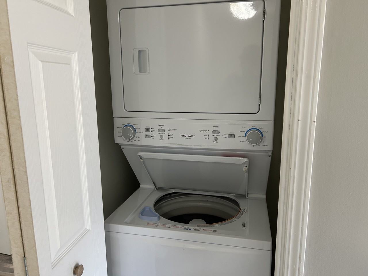 2944 Vineland Ave Se #2944 - Photo 3 of 9