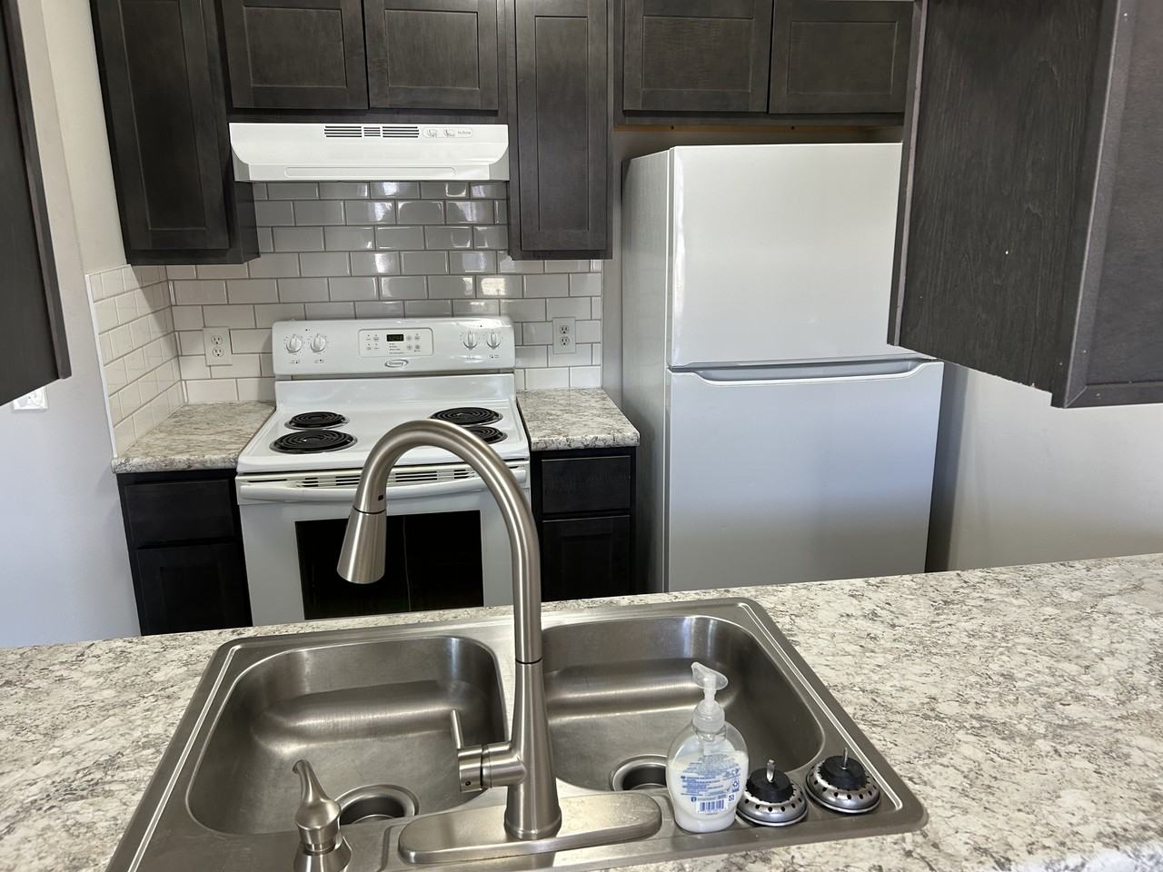 2944 Vineland Ave Se #2944 - Photo 5 of 9