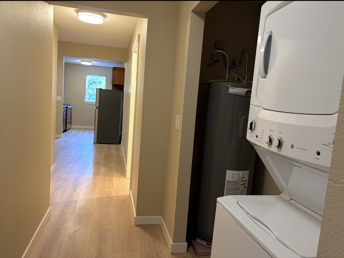 3011 S 224th St #B - Photo 4 of 12