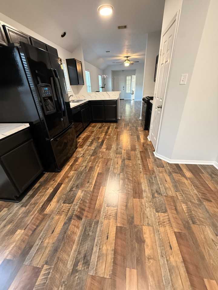 3910 Falvel Cove Dr #NA - Photo 5 of 21